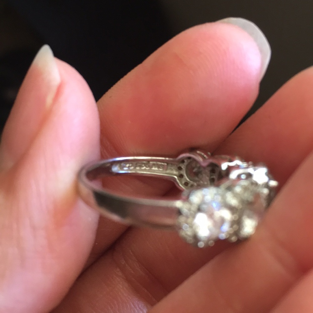 Silver “925” Ring! - Picture 3 of 3